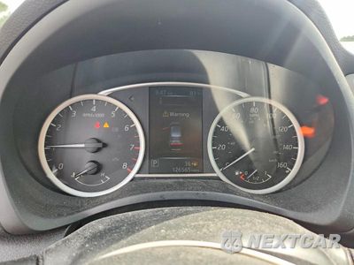 Zdjęcie 9 z 12 samochodu: 2018 NISSAN SENTRA SV VIN:3N1AB7AP7JL630432 - miniatura