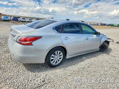 Trzecie zdjęcie samochodu z tyłu: 2014 NISSAN ALTIMA 2.5 S VIN:1N4AL3AP3EC123862 - miniatura