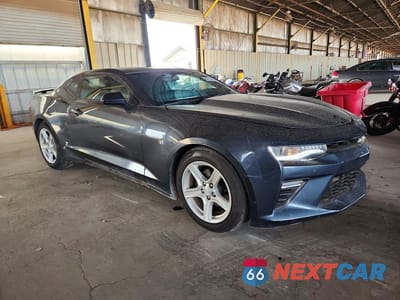 Czwarte zdjęcie samochodu z boku: 2020 CHEVROLET CAMARO LS VIN:1G1FB1RS6L0102575 - miniatura