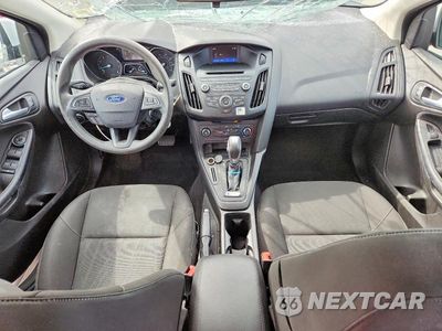 Zdjęcie 8 z 12 samochodu: 2016 FORD FOCUS SE VIN:1FADP3F20GL215142 - miniatura