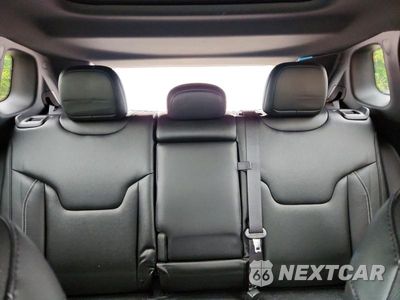 Zdjęcie 10 z 13 samochodu: 2025 JEEP COMPASS LIMITED VIN:3C4NJDCN8ST506330 - miniatura