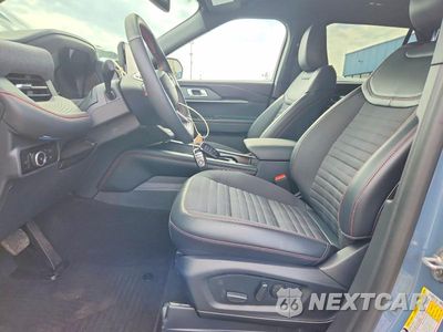 Zdjęcie 7 z 14 samochodu: 2025 FORD EXPLORER ST-LINE VIN:1FMUK8KH1SGC24882 - miniatura