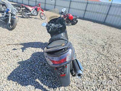 Czwarte zdjęcie samochodu z boku: 2005 YAMAHA YP400 VIN:JYASH03Y25A000971 - miniatura