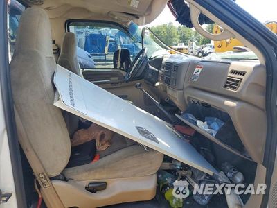 Zdjęcie 10 z 12 samochodu: 2001 FORD F550 SUPER DUTY BUCKET TRUCK VIN:1FDAF57F91EA03313 - miniatura