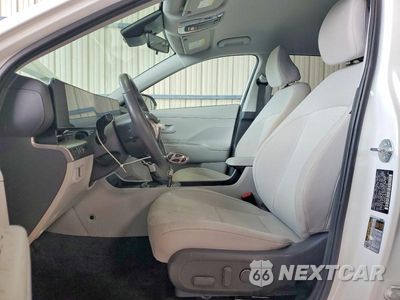Zdjęcie 7 z 14 samochodu: 2025 HYUNDAI KONA SEL VIN:KM8HBCABXSU332694 - miniatura