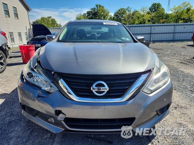 Piąte zdjęcie samochodu w środku: 2018 NISSAN ALTIMA 2.5 S VIN:1N4AL3AP2JC165966 - miniatura