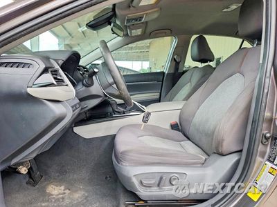 Zdjęcie 7 z 12 samochodu: 2020 TOYOTA CAMRY LE VIN:4T1C11AKXLU877569 - miniatura