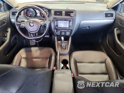 Zdjęcie 8 z 12 samochodu: 2015 VOLKSWAGEN JETTA SE VIN:3VWD17AJ6FM401134 - miniatura
