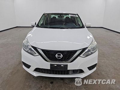 Piąte zdjęcie samochodu w środku: 2019 NISSAN SENTRA S VIN:3N1AB7AP7KY227703 - miniatura
