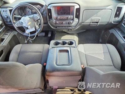 Zdjęcie 8 z 12 samochodu: 2017 CHEVROLET SILVERADO K1500 LT VIN:3GCUKREC8HG145264 - miniatura