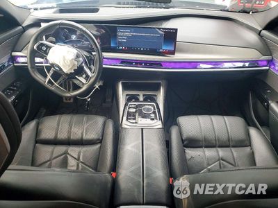 Zdjęcie 8 z 12 samochodu: 2024 BMW 760 XI VIN:WBA33EJ07RCP86839 - miniatura