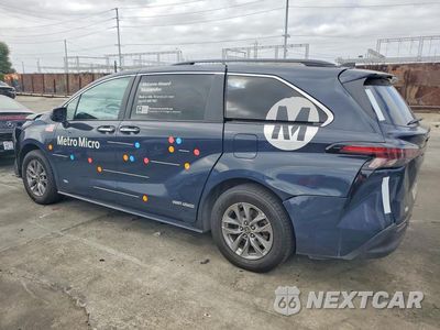 Drugie zdjęcie samochodu z przodu: 2024 TOYOTA SIENNA XLE VIN:5TDYRKEC9RS215605 - miniatura