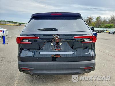 Zdjęcie 6 z 13 samochodu: 2026 TOYOTA GRAND HIGHLANDER XLE VIN:5TDAAAB5XTS146780 - miniatura
