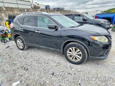 Czwarte zdjęcie samochodu z boku: 2015 NISSAN ROGUE SV VIN:5N1AT2MVXFC870760 - miniatura