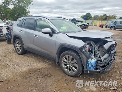 Czwarte zdjęcie samochodu z boku: 2020 TOYOTA RAV4 XLE PREMIUM VIN:JTMA1RFV4LD062832 - miniatura