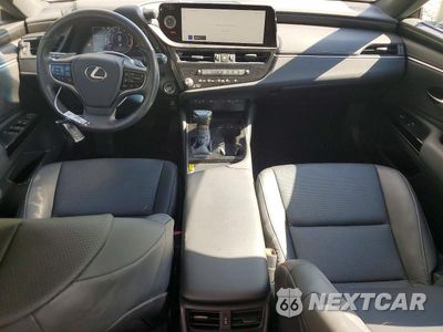 Zdjęcie 8 z 13 samochodu: 2024 LEXUS ES 350 BASE VIN:58ADZ1B15RU179438 - miniatura