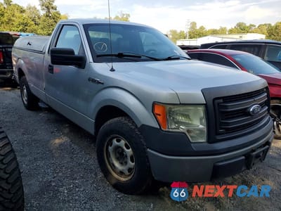 Czwarte zdjęcie samochodu z boku: 2014 FORD F150 VIN:1FTMF1CM7EKD55540 - miniatura