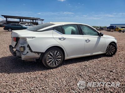 Trzecie zdjęcie samochodu z tyłu: 2025 NISSAN ALTIMA SV VIN:1N4BL4DVXSN340670 - miniatura