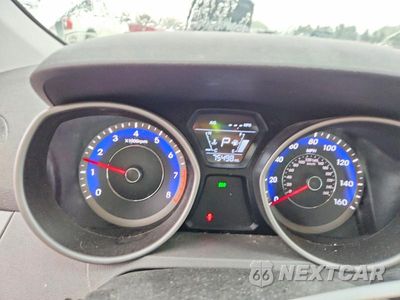 Zdjęcie 9 z 12 samochodu: 2015 HYUNDAI ELANTRA LIMITED VIN:KMHDH4AE5FU234286 - miniatura