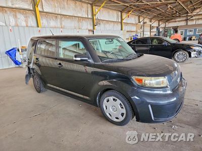 Czwarte zdjęcie samochodu z boku: 2008 SCION XB BASE VIN:JTLKE50E981019692 - miniatura