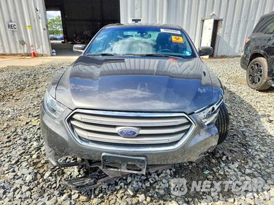 Piąte zdjęcie samochodu w środku: 2017 FORD TAURUS SEL VIN:1FAHP2E84HG146077 - miniatura