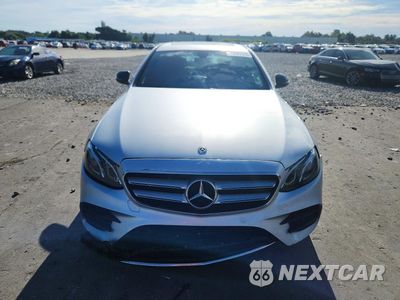 Piąte zdjęcie samochodu w środku: 2018 MERCEDES-BENZ E 300 VIN:WDDZF4JB3JA443855 - miniatura