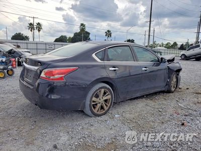 Trzecie zdjęcie samochodu z tyłu: 2015 NISSAN ALTIMA 2.5 SL VIN:1N4AL3AP4FN888665 - miniatura