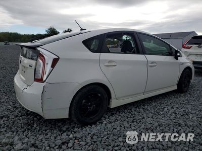 Trzecie zdjęcie samochodu z tyłu: 2015 TOYOTA PRIUS THREE VIN:JTDKN3DU8F1947475 - miniatura