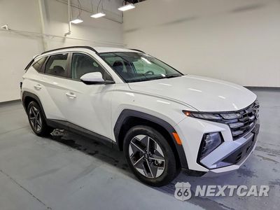 Czwarte zdjęcie samochodu z boku: 2026 HYUNDAI TUCSON SEL VIN:5NMJB3DE7TH679498 - miniatura