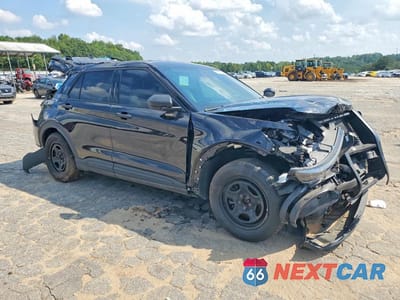 Czwarte zdjęcie samochodu z boku: 2024 FORD EXPLORER POLICE INTERCEPTOR VIN:1FM5K8ABXRGA25342 - miniatura