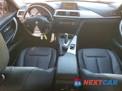 Zdjęcie 8 z 12 samochodu: 2013 BMW 328 I SULEV VIN:WBA3C1C57DF437673 - miniatura
