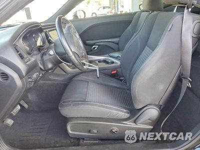 Zdjęcie 7 z 12 samochodu: 2016 DODGE CHALLENGER SXT VIN:2C3CDZAG7GH245423 - miniatura