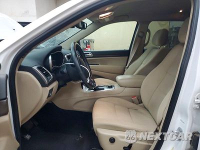 Zdjęcie 7 z 13 samochodu: 2018 JEEP GRAND CHEROKEE LAREDO VIN:1C4RJFAG0JC231015 - miniatura