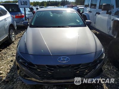Piąte zdjęcie samochodu w środku: 2023 HYUNDAI ELANTRA LIMITED VIN:KMHLN4AJ8PU081308 - miniatura
