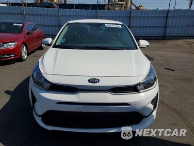 Piąte zdjęcie samochodu w środku: 2021 KIA RIO S VIN:3KPA24AD7ME384878 - miniatura