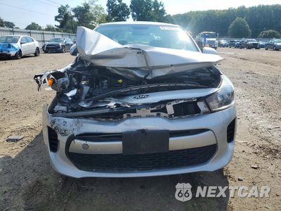 Piąte zdjęcie samochodu w środku: 2020 KIA RIO LX VIN:3KPA24AD2LE346098 - miniatura