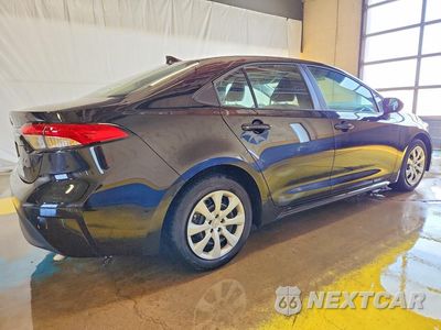 Trzecie zdjęcie samochodu z tyłu: 2026 TOYOTA COROLLA LE VIN:5YFB4MDE7TP454282 - miniatura