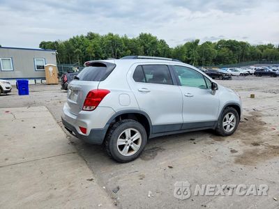 Trzecie zdjęcie samochodu z tyłu: 2017 CHEVROLET TRAX 1LT VIN:3GNCJPSB8HL179783 - miniatura