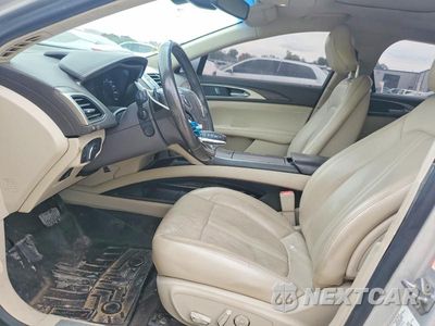 Zdjęcie 7 z 12 samochodu: 2017 LINCOLN MKZ RESERVE VIN:3LN6L5E95HR649547 - miniatura