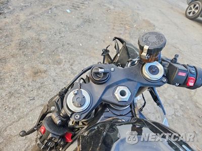 Zdjęcie 7 z 9 samochodu: 2026 BMW S 1000 RR VIN:WB10P2300T6M92613 - miniatura