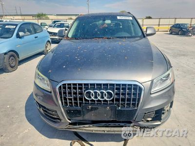 Piąte zdjęcie samochodu w środku: 2016 AUDI Q5 PREMIUM VIN:WA1C2AFP3GA059298 - miniatura