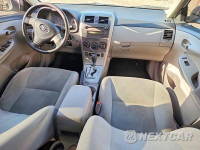 Zdjęcie 8 z 12 samochodu: 2011 TOYOTA COROLLA LE VIN:2T1BU4EE4BC752317 - miniatura