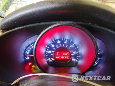 Zdjęcie 9 z 14 samochodu: 2016 KIA SOUL + VIN:KNDJP3A50G7874569 - miniatura