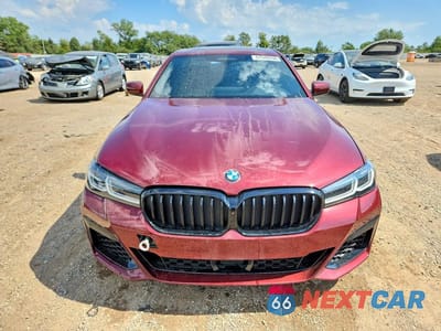 Piąte zdjęcie samochodu w środku: 2022 BMW M550XI VIN:WBA13BK0XNCH85198 - miniatura