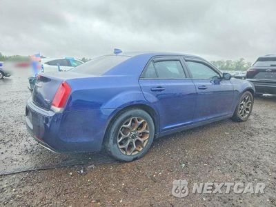 Trzecie zdjęcie samochodu z tyłu: 2015 CHRYSLER 300 S VIN:2C3CCAGG6FH793097 - miniatura