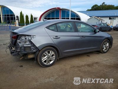 Trzecie zdjęcie samochodu z tyłu: 2019 HYUNDAI ELANTRA SEL VIN:5NPD84LF7KH482652 - miniatura
