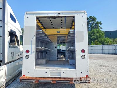 Zdjęcie 6 z 13 samochodu: 2021 FORD ECONOLINE E450 SUPER DUTY COMMERCIAL STRIPPED CHASSIS VIN:1FC3E4KK5MDC14906 - miniatura
