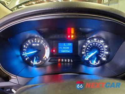 Zdjęcie 9 z 12 samochodu: 2018 FORD FUSION S VIN:3FA6P0G75JR227006 - miniatura