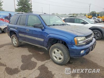 Czwarte zdjęcie samochodu z boku: 2004 CHEVROLET TRAILBLAZER LS VIN:1GNDT13S242425300 - miniatura
