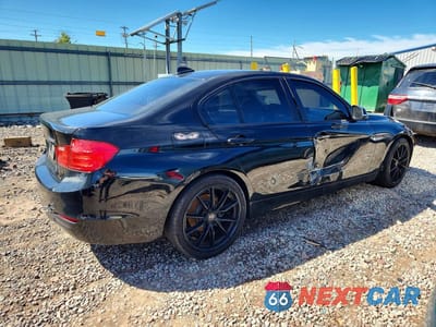 Trzecie zdjęcie samochodu z tyłu: 2012 BMW 328 I VIN:WBA3A5C53CF341194 - miniatura